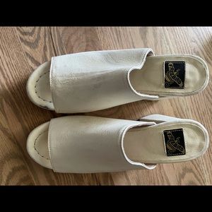 Freebird sandals Trina